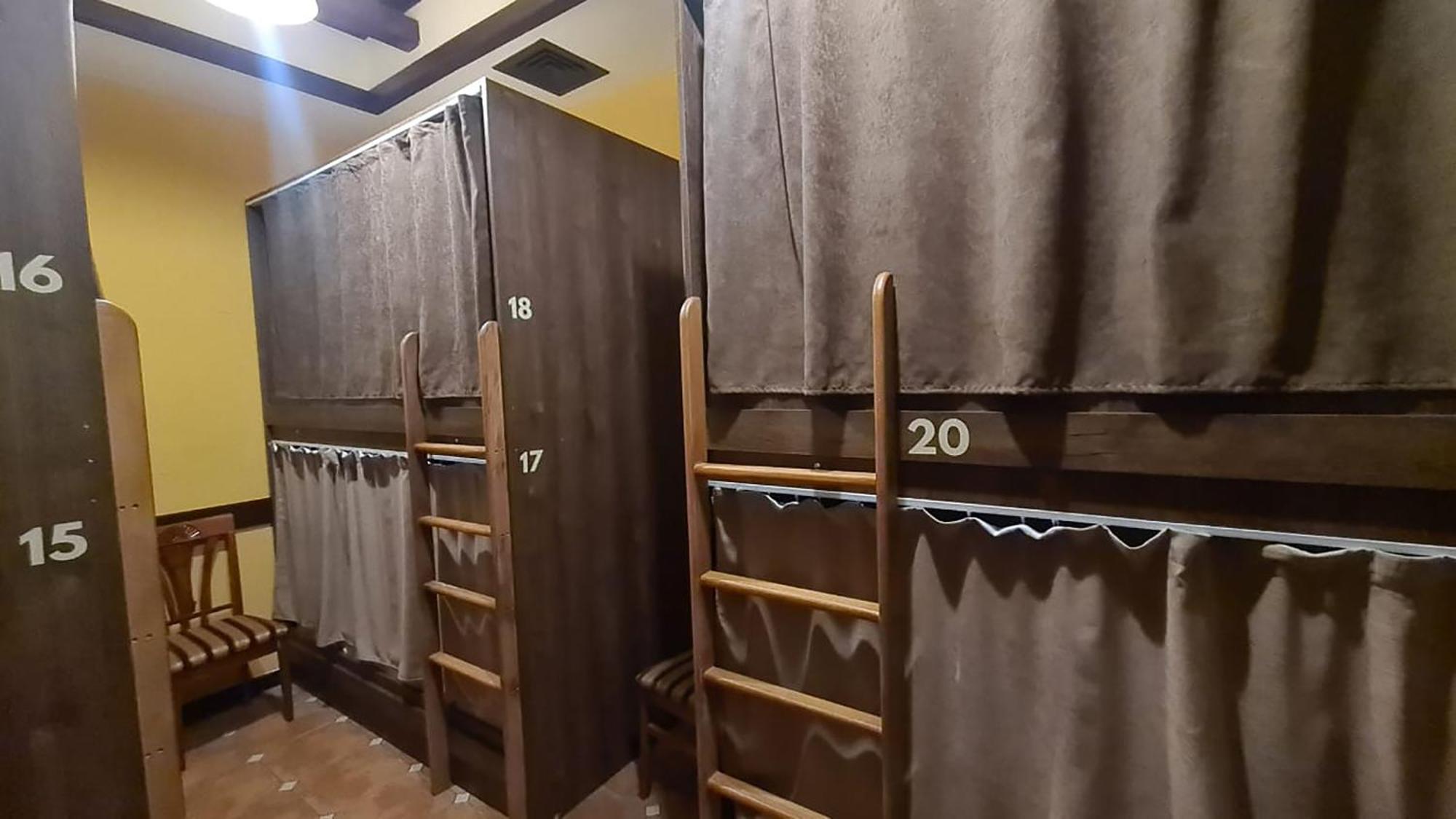 Hostel Jan In The Very Center Jerevan Buitenkant foto